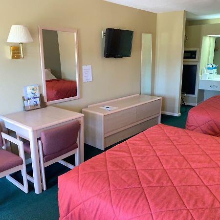 Americas Best Value Inn Μερίντιαν Εξωτερικό φωτογραφία